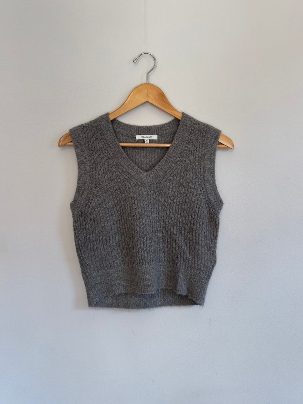 Madewell Women's Sweater Vest Size XS | The Fineloft Shrunken Sweater Vest